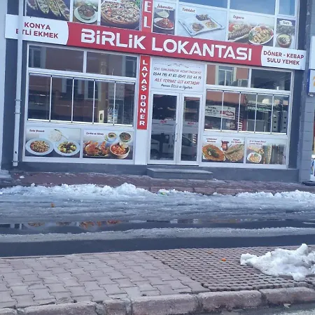 Ciftlik * Ciftlik (Nigde)